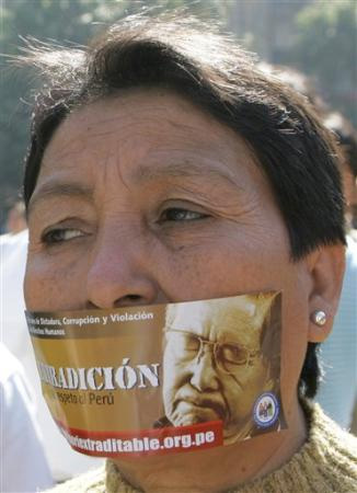 A mother of a victim of the Castro Castro prison massacre seeking the extradition of Alberto Fujimori Fujimori in Chile A mother of a victim of the Castro Castro prison massacre seeking the extradition of Alberto Fujimori Fujimori in Chile